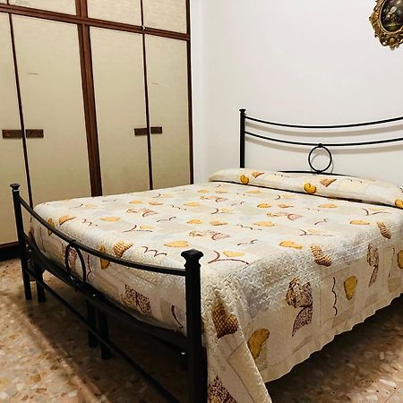 Roma Manuela'S Cozy Guest House Trastevere Exterior photo